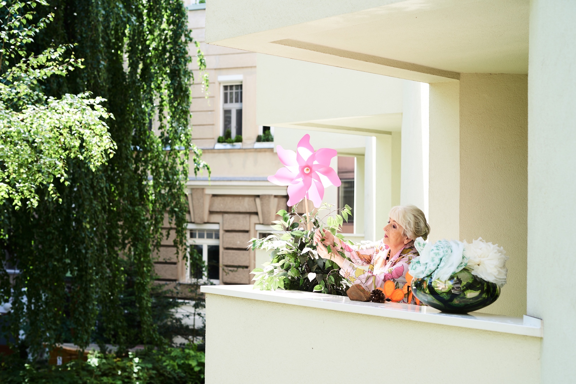 Haus An der Türkenschanze Bewohnerin Balkon
